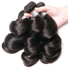 Китай Реальные перуанские пачки человеческих волос, мягко перуанские свободные волосы объемной волны поставщик